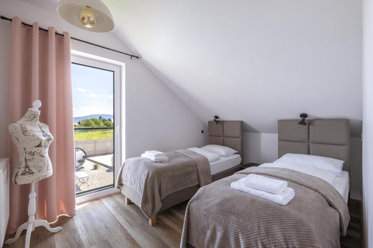 Apartamenty Everysky Gorskie Tarasy - Kwiatowa 5-7 Milkow  Luaran gambar
